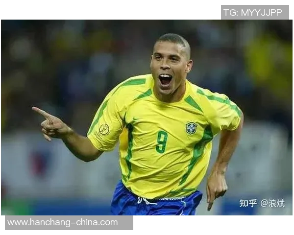 足球历史84年百大球星盘点：从传奇到现象级巨星的巅峰之路